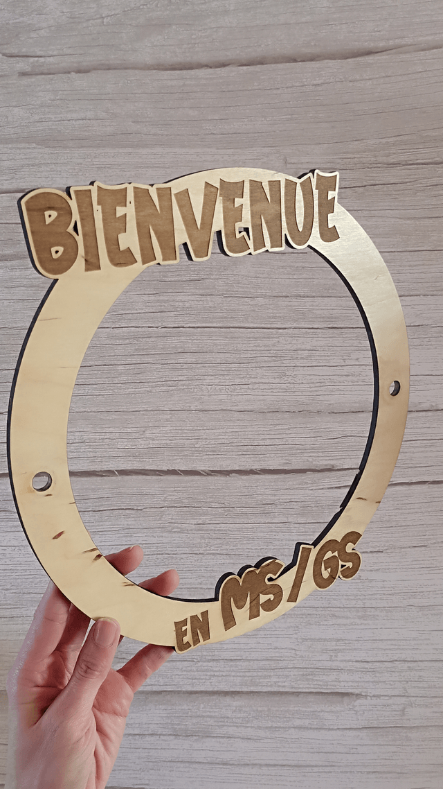 Décor en bois gravé - À personnaliser